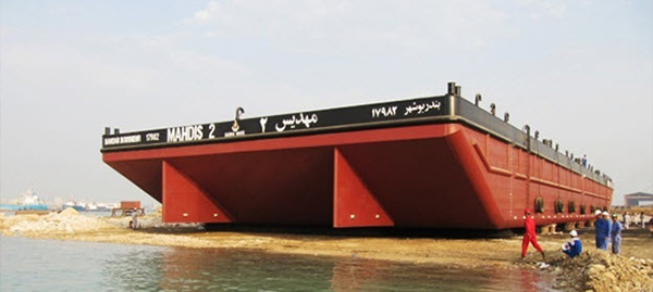 دو فروند بارج 7000 تنی مهديس